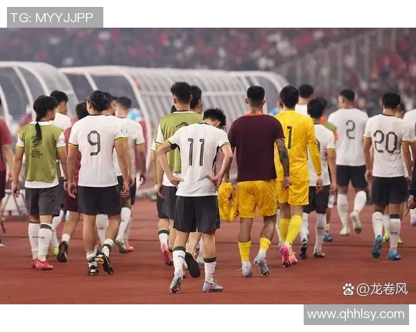 赛后分析:西安足球队与武汉足球队在比赛中的战术灵活性对比 赛后分析:西安足球队与武汉足球队在比赛中的战术灵活性对比